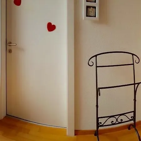 Kelly Проживание в семье *