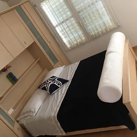 Kelly Лозанна