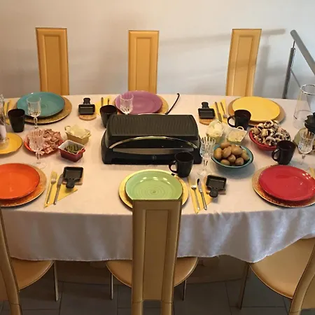 Kelly Проживание в семье